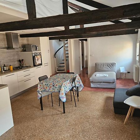 Апартаменты Attico Santa Marina Венеция Экстерьер фото